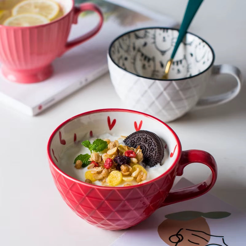 Sip in style with our adorable large-capacity ceramic mugs! Perfect for coffee, cereal, or oatmeal – elevate your home decor today! 🥣☕️✨