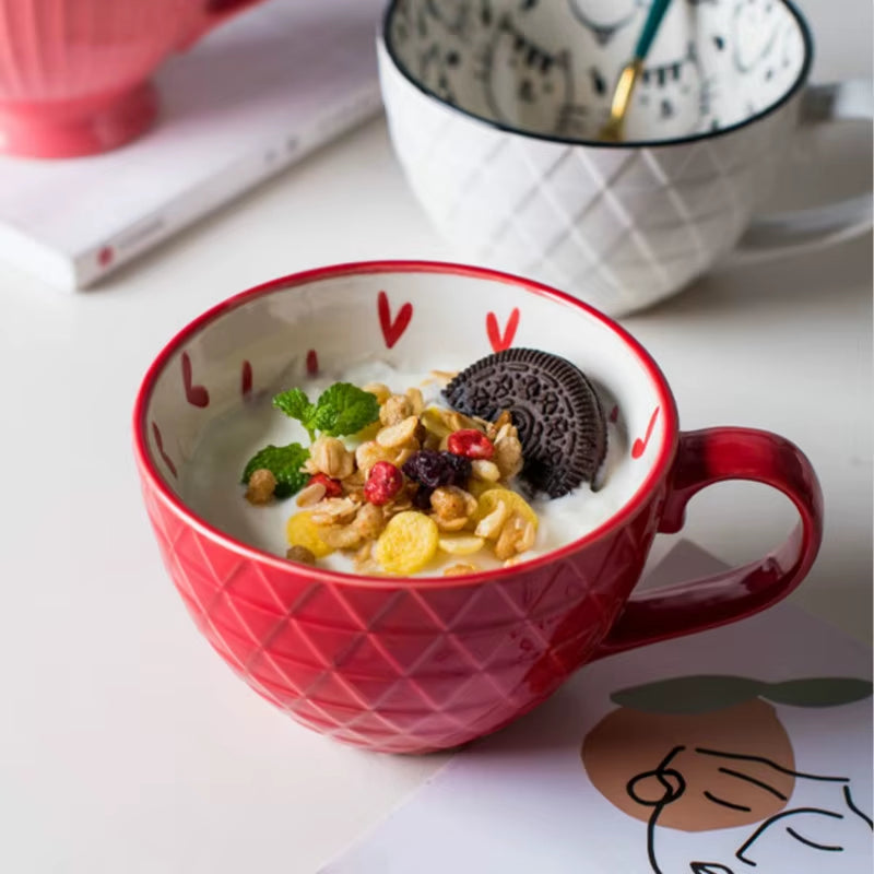 Sip in style with our adorable large-capacity ceramic mugs! Perfect for coffee, cereal, or oatmeal – elevate your home decor today! 🥣☕️✨